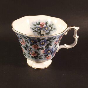Royal Albert Blue Bouquet design orphan Teacup